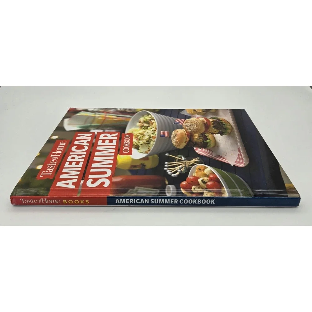 Taste‎ of Home American Summer Cookbook 2022 Hardcover Book Used Recipes